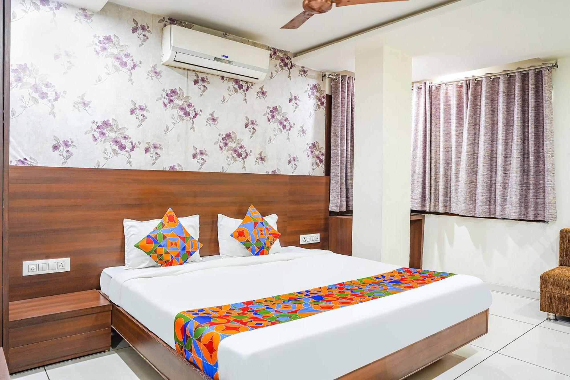 Treebo Hotel Ashirwad Бхопал Экстерьер фото