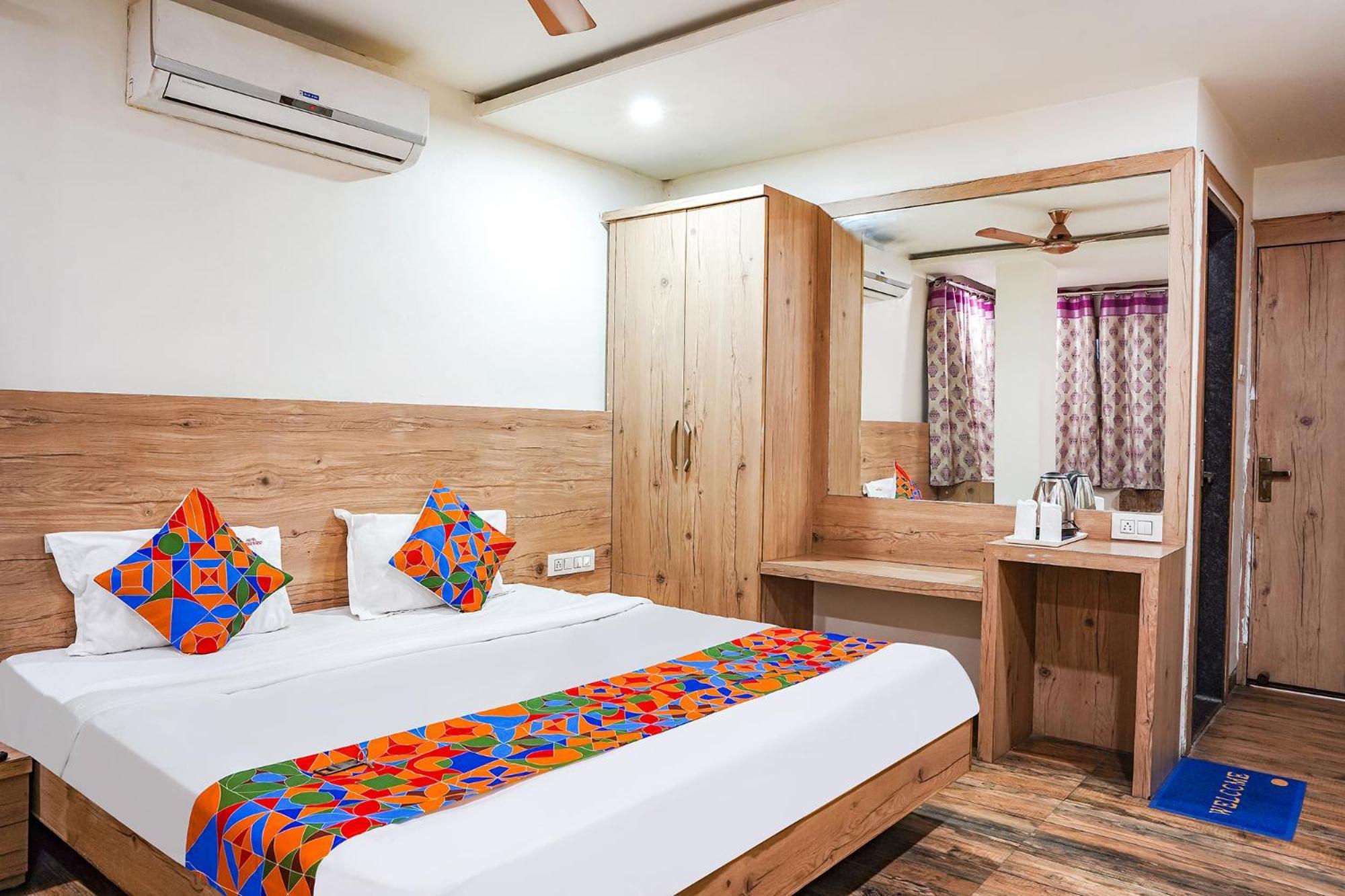 Treebo Hotel Ashirwad Бхопал Экстерьер фото
