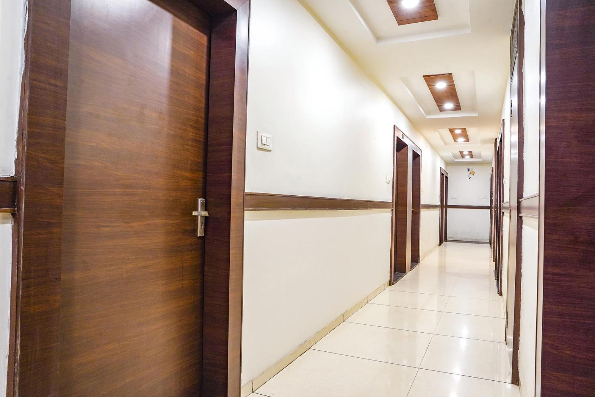 Treebo Hotel Ashirwad Бхопал Экстерьер фото